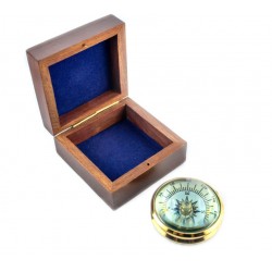 Kompas soczewkowy w pudełku drewnianym