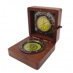 Retro mosiężny kompas i zegar w pudełku drewnianym